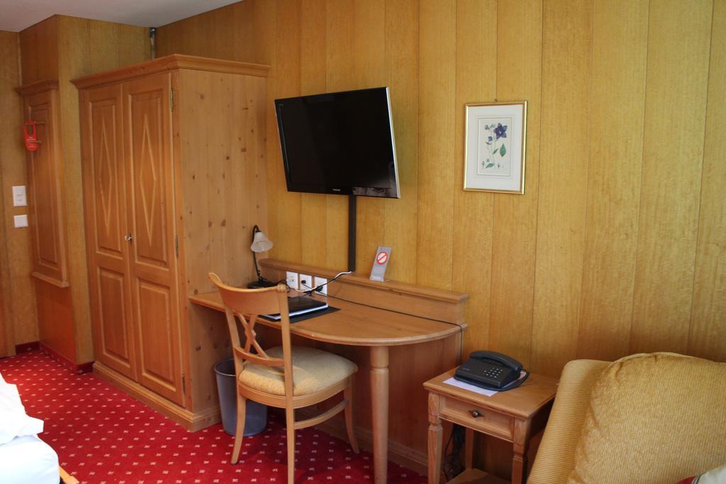 Hotel Sonnenberg Grindelwald Room photo