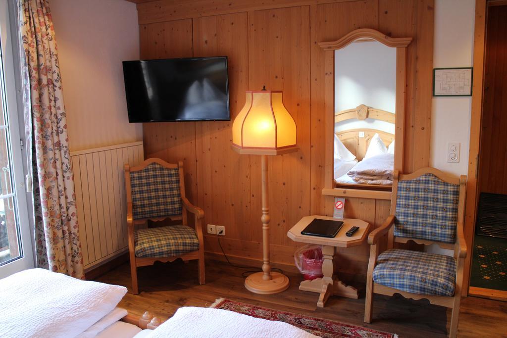 Hotel Sonnenberg Grindelwald Room photo